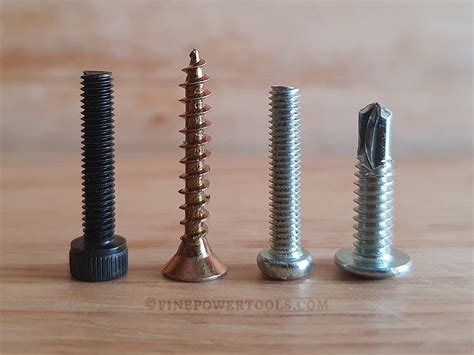 sheet metal screw vs wood